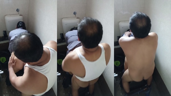 Toilet mai maalik se chud rahi nokraani boli chalo jaldi jaldi karo - Video thumbnail